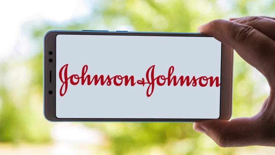 How To Earn $500 A Month From Johnson & Johnson Stock