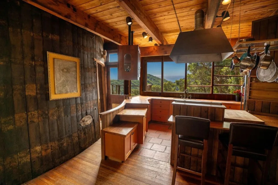 California home made from wine barrels, 'rustic charm' hits market: See inside