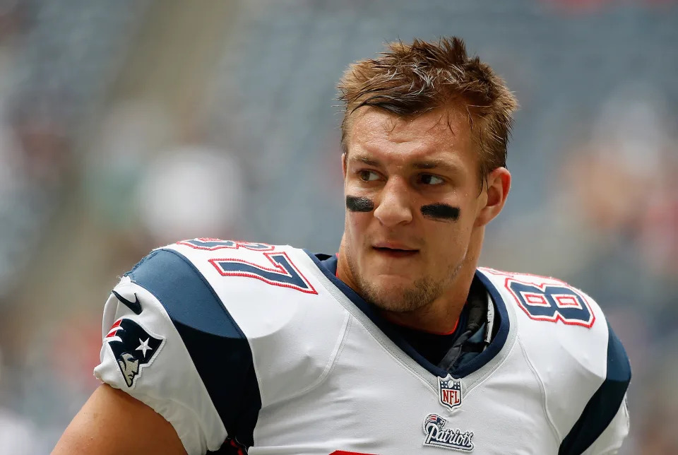 Rob Gronkowski says he's invested in Apple, labels the stock his 'best investment'