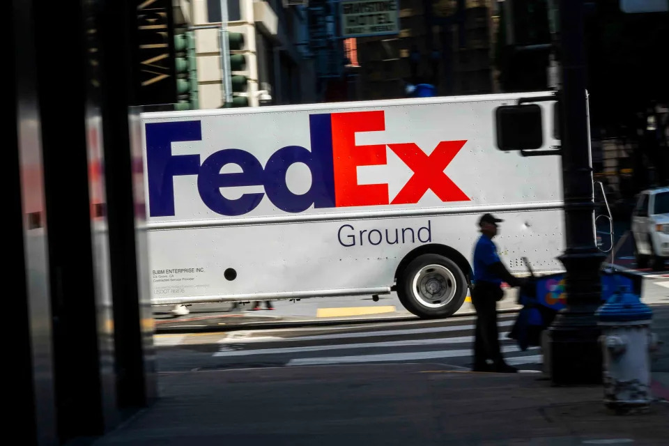 What Analysts Think of FedEx's Stock Ahead of Earnings