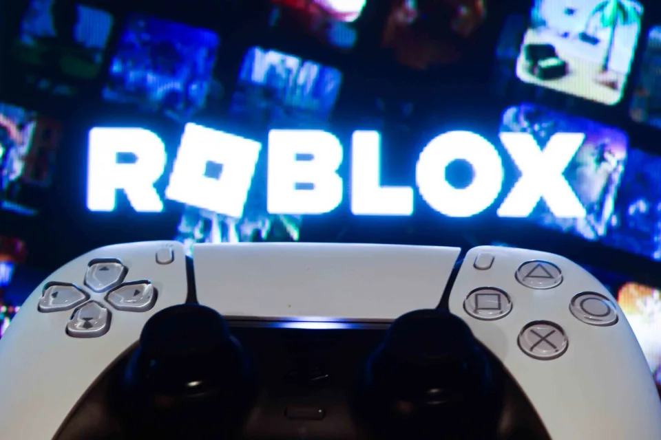 Why Roblox Stock Is Tumbling After Earnings