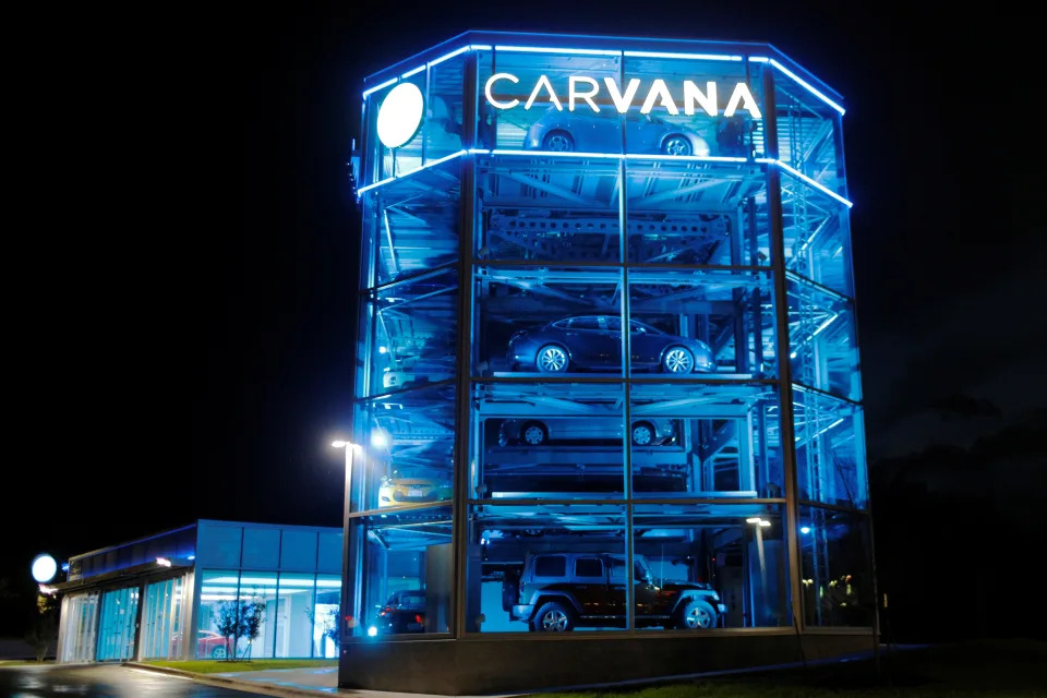 Carvana reports Q4 sales and profit beat, but stock drops