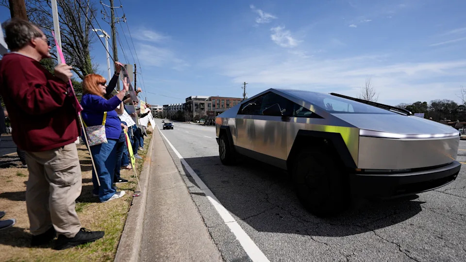 Why one of Wall Street's biggest Tesla bulls is getting cautious